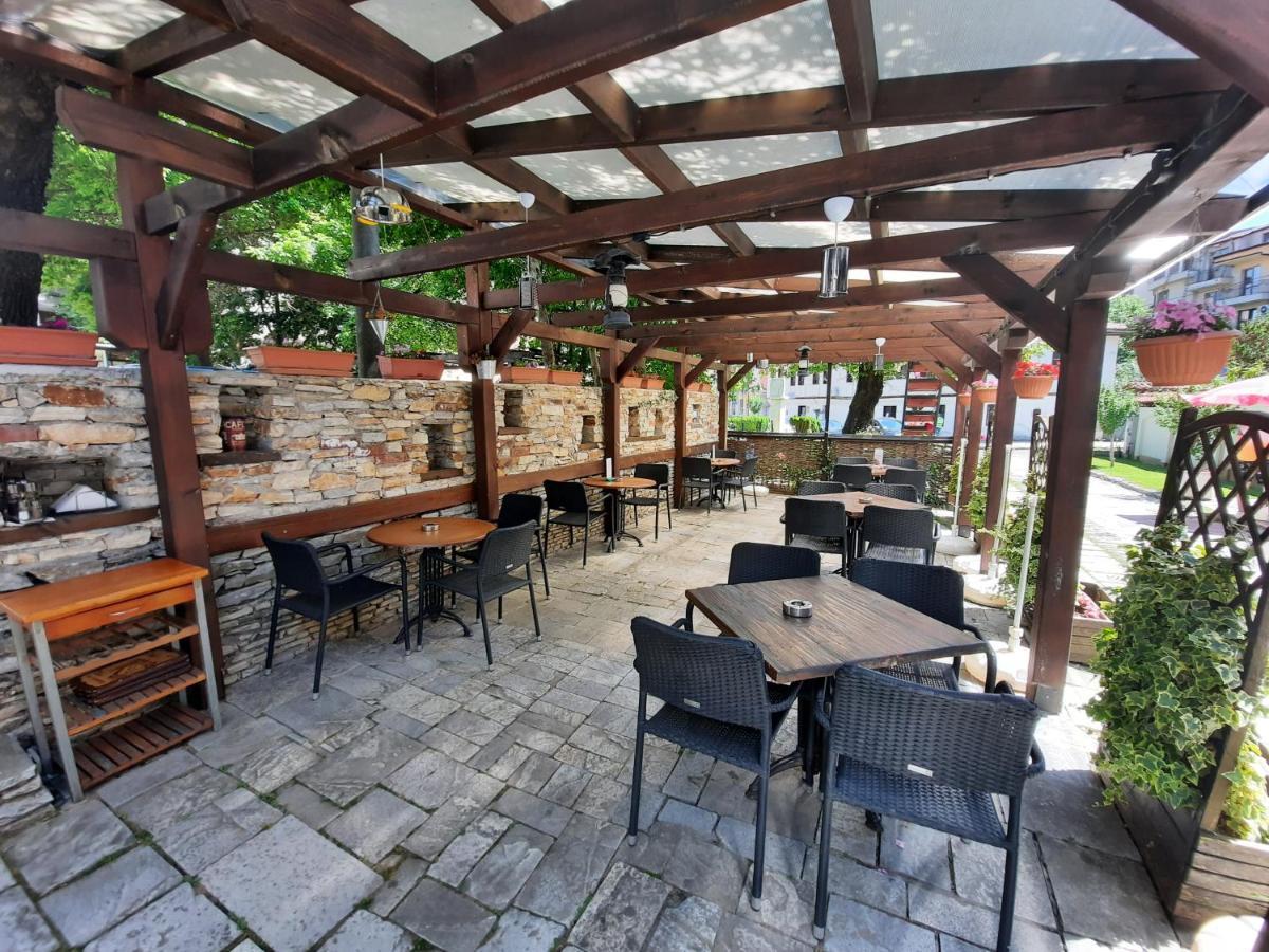Семеен Хотел-Ресторант Маламовата Къща Gotse Delchev Exterior photo