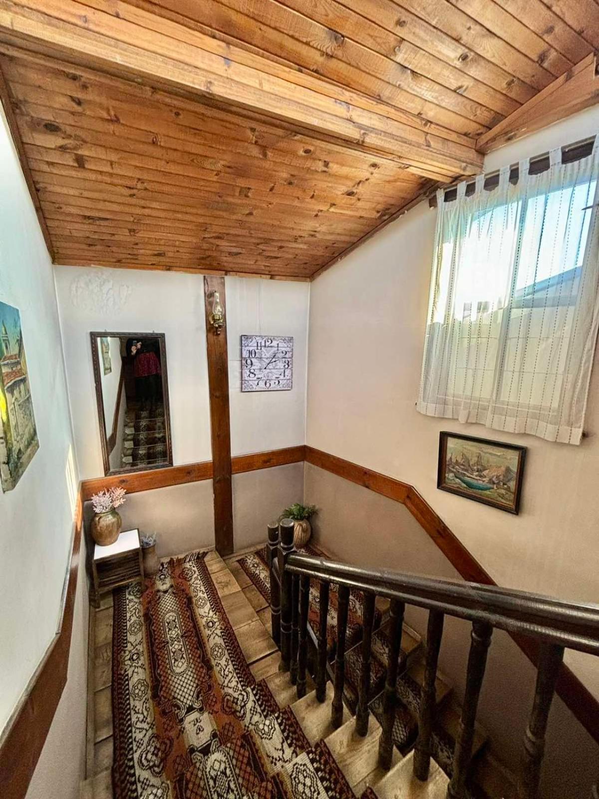 Семеен Хотел-Ресторант Маламовата Къща Gotse Delchev Exterior photo